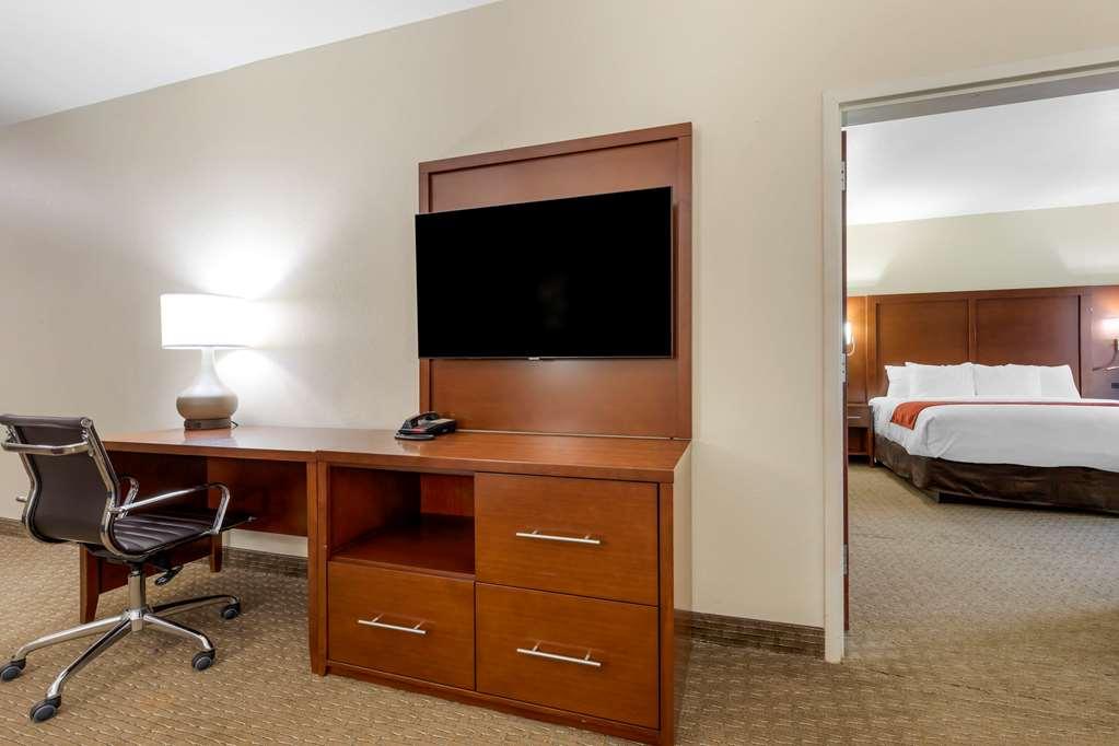 Comfort Suites Copperas Cove Room photo