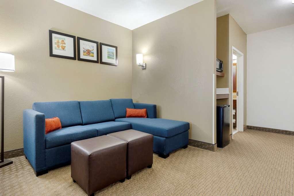 Comfort Suites Copperas Cove Room photo